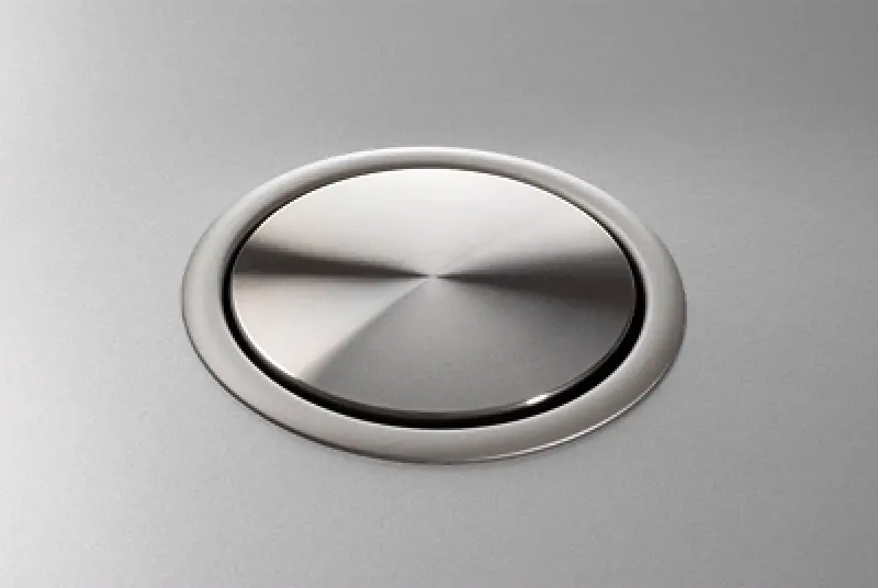 Toma de corriente EVOline Port 3 toma de tierra tipo F Tapa empotrada de acero inoxidable