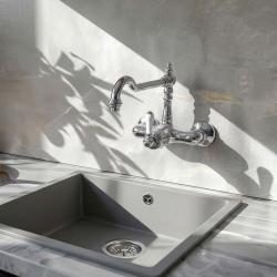 Grifo de cocina nostálgico Hermitage R grifo de pared Cromo 10.9021