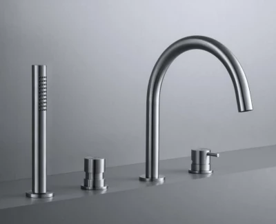 Waterevolution Flow deck consealed bathtub mixer with 2 extis diverter Stainless steel T138IE