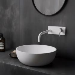 Grifo mezclador de lavabo Waterevolution Flow empotrado con embellecedor blanco mate y caño 21cm T1161BBR-21