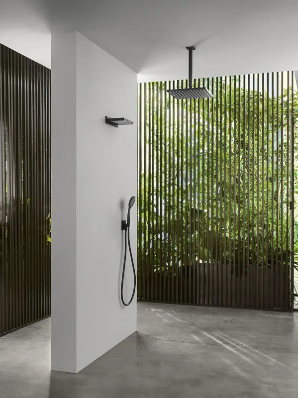 Ducha efecto lluvia SB Rubinetterie Eco Air cuadrada con economizador de agua negro mate 30x30cm 1208947016