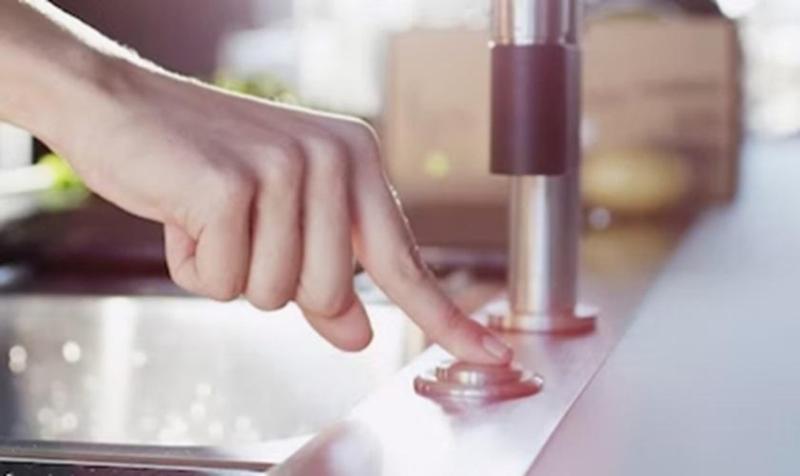 Fregadero pequeño de acero inoxidable Franke Maris MRX 210.19 para montaje enrasado  127.0568.037