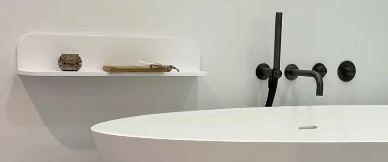 Solid-S Planchet Cesta de ducha de superficie sólida, color blanco mate, 120 x 12 cm, con fijación oculta 1208953449