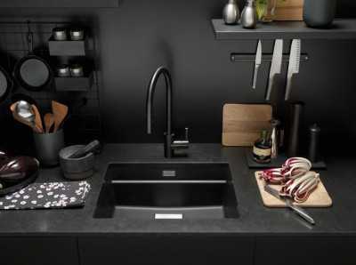 Franke Kitchen tap Eos Neo with spout pull-out spray head brushed black 115.0613.671