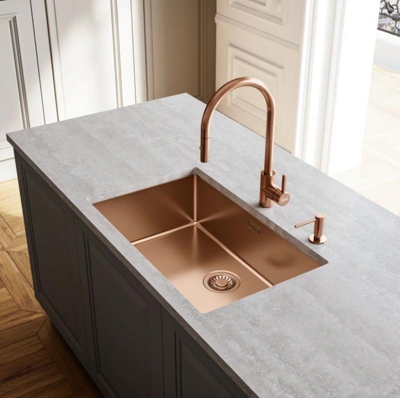 Grifo de cocina Franke Eos Neo con caño extraíble efecto spray pvd cobre 115.0628.254