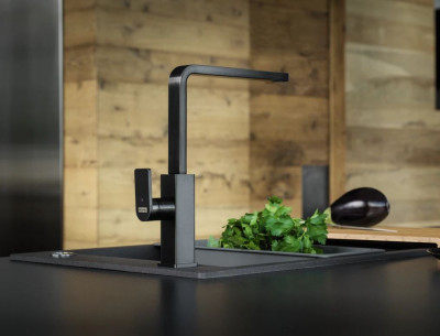 Franke brushed black Kitchen tap Mythos with swivel spout 115.0550.441