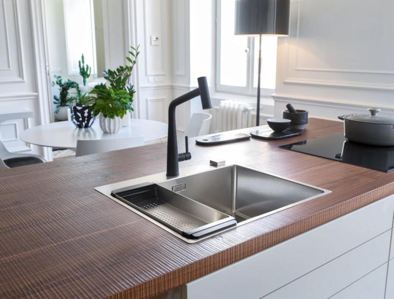 Grifo de cocina Franke Icon negro mate con caño extraíble 115.0625.190