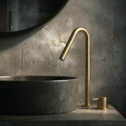 Grifo Waterevolution Flow de 2 orificios para lavabo en latón satinado con caño alto V 227mm T1122VLE