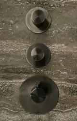Mezclador termostático SB 316 AESTHETICS Round empotrado con 2 salidas / 2 válvulas de cierre PVD gris plomo satinado 1208954945