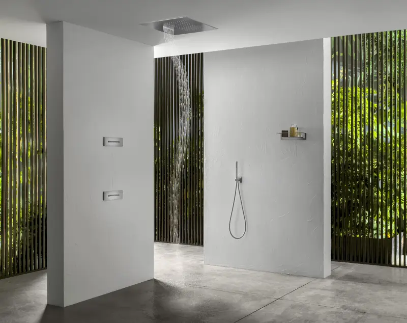 Ducha efecto lluvia SB Square 316 empotrada con rociador ondulado 38x38cm PVD dorado 1208955325