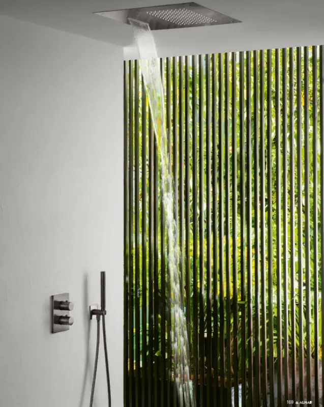 Ducha efecto lluvia SB Square 316 empotrada con rociador ondulado 38x38cm PVD gris plomo 1208955326