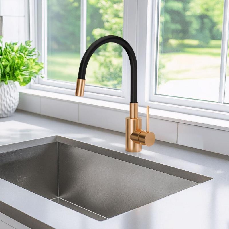 Grifo monomando de cocina Quadri Bristol con caño flexible negro PVD cobre satinado 1208955984
