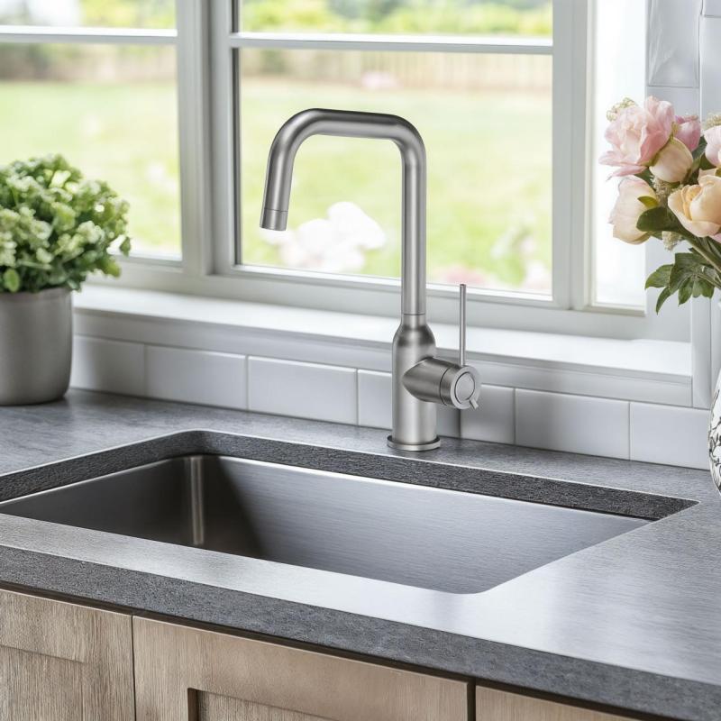 Mezclador de cocina Quadri Stamford de acero inoxidable con caño giratorio en ángulo 1208956097