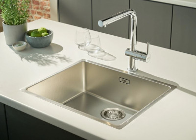 Franke Active L Kitchen tap chrome with pull-out hand shower 115.0653.379