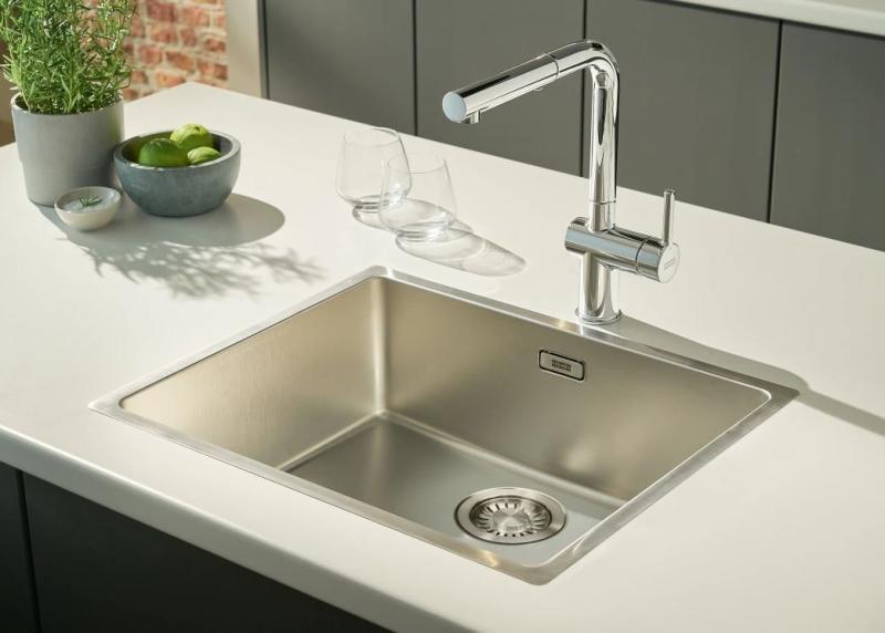 Grifo de cocina Franke Active L cromo con spray y teleducha extraíble 115.0653.379