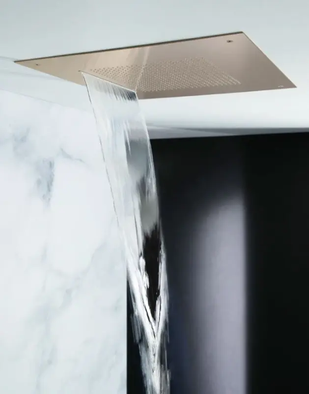 Ducha efecto lluvia SB Square 316 Tentación Velvet y cascada empotrada en color cobre PVD satinado 1208956751