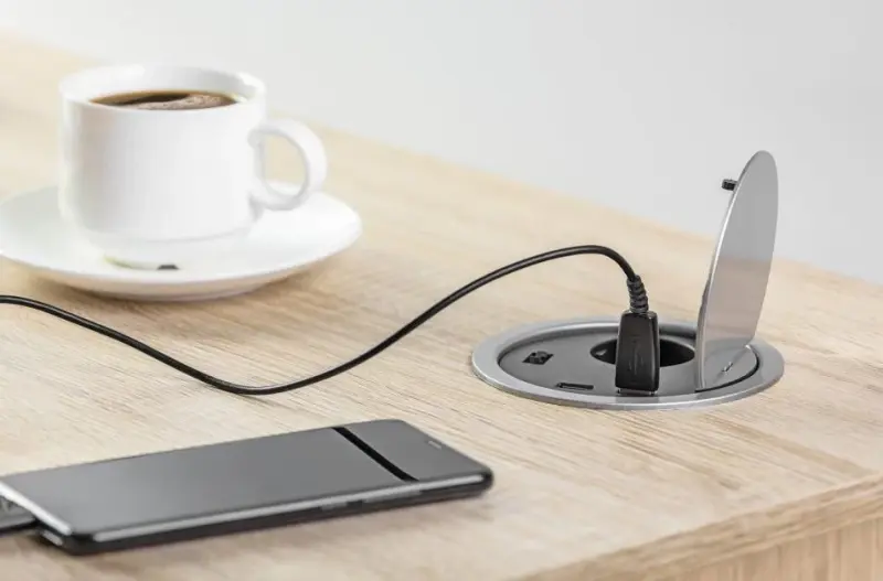 Enchufe de cocina empotrable Indux Cover con toma de tierra tipo E plata en encimera con 2 tomas usb 1208957399