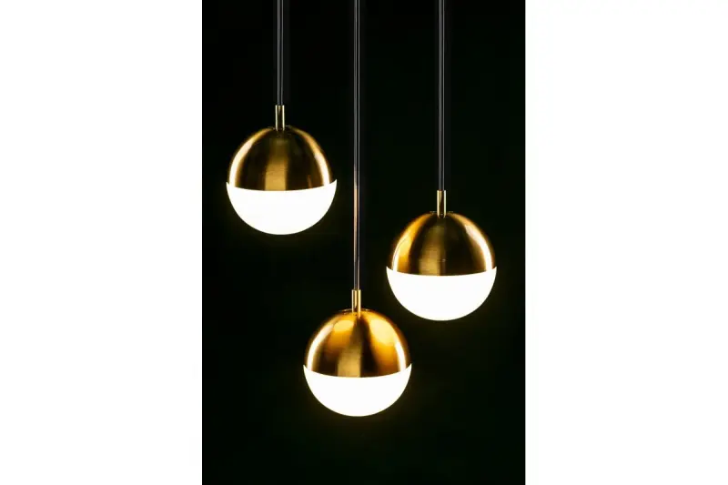 Lámpara colgante Decor Abies moderna de latón dorado con pantalla redonda de metal 7597
