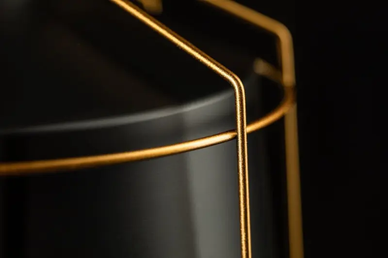 Lámpara de techo Decor Goa color negro con marco decorativo dorado 3512