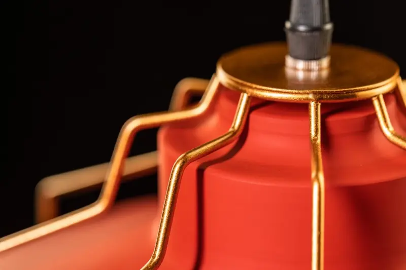 Lámpara de techo Decor Goa color rojo con marco decorativo dorado 3536