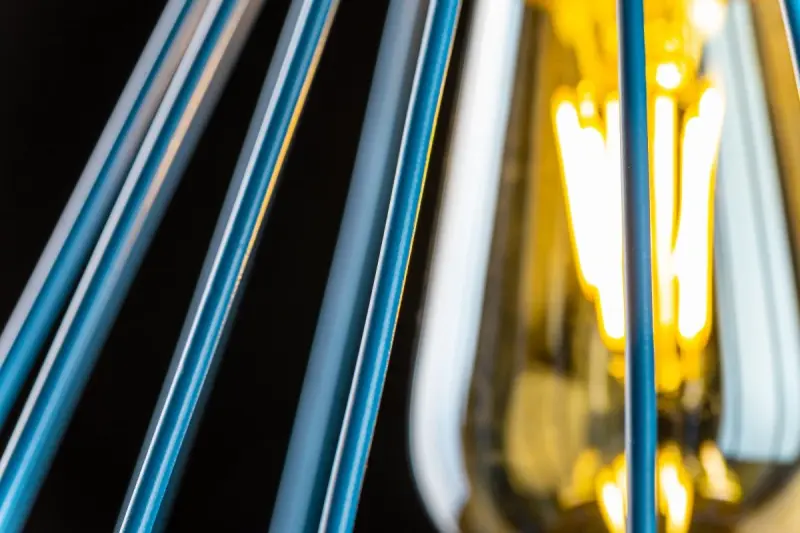 Lámpara de techo Decor Tess metálica en forma cónica azul 2578