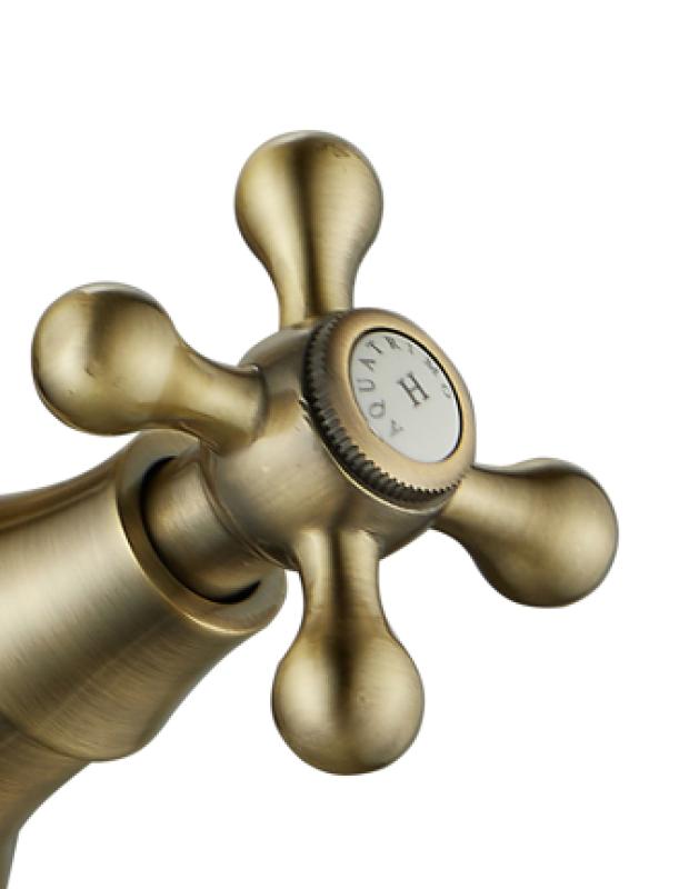 Grifo de cocina clásico AquaTrimo Windsor con caño acodado bronce 21WS7531BN