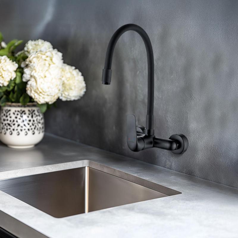 Aquatrimo Chopin grifo de pared con salida alta flexible negro mate 21CP8462SW