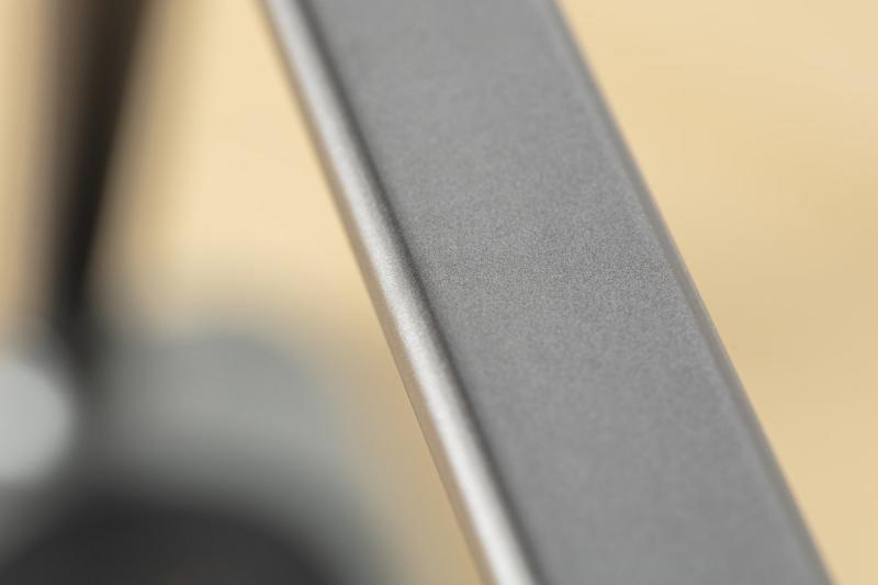 Decor Lámpara de escritorio Bressi 8W 450lm AC220-240V 3-CCT Carga inalámbrica USB PF>0 5 RA>80 Gris 1208962480