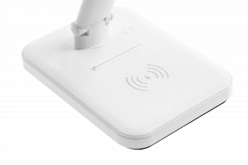 Decor Lámpara de escritorio LED IZUKA 6W 400lm AC220-240V 50/60Hz CCT cargador inductivo blanco. 1208962496