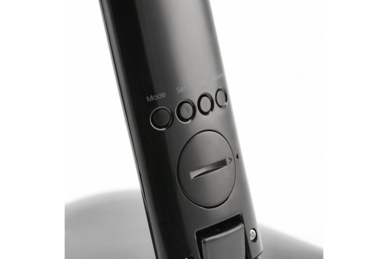 Decor Lámpara de escritorio LINEAR 7W 420lm AC220-240V 3-CCT 5 niveles de atenuación PF>0 5 RA>80 negro 1208962501