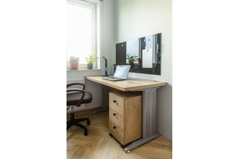 Decor Lámpara de escritorio LINEAR 7W 420lm AC220-240V 3-CCT 5 niveles de atenuación PF>0 5 RA>80 negro 1208962501