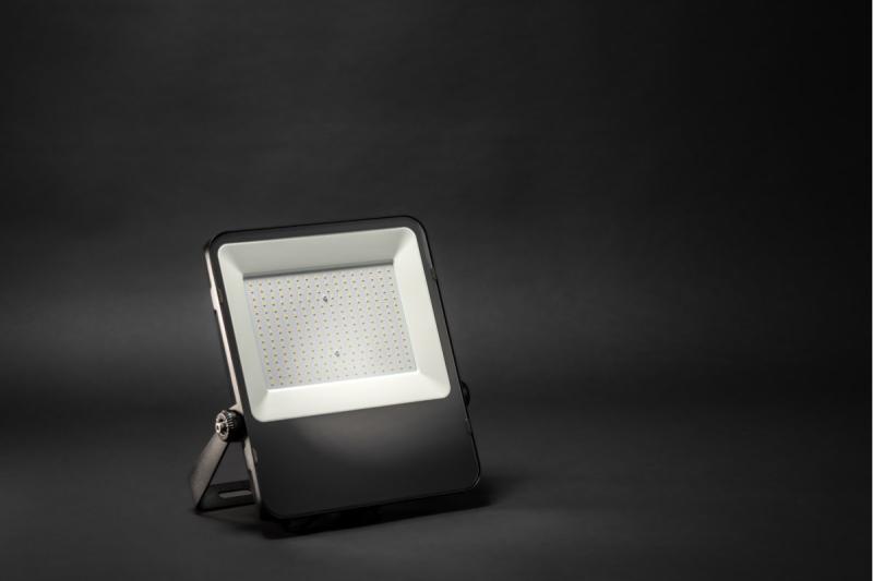 Foco LED DAYTONA, 200W, 24000lm, 4000K, AC180-250V, 50/60 Hz, PF>0.9, IP65, 110° 1208962718