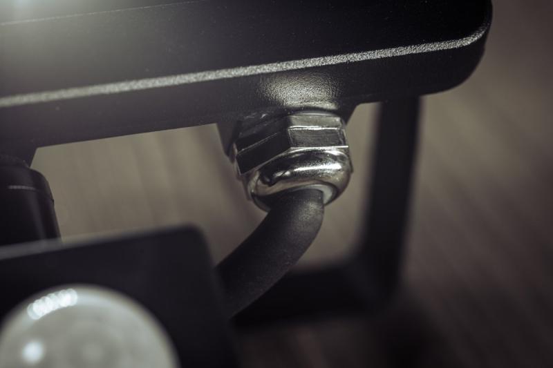 Foco INEXT LED con sensor de movimiento, 10W, 800lm, AC220-240V, 50/60 Hz, PF> 0.9, RA> 80, IP65, 120 1208962858