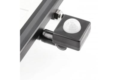 Foco LED iNEXT con sensor de movimiento 50W 4000lm, PF>0,9, RA>80, IP65, 120°, 6400K, cuerpo negro 1208962862