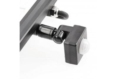 Foco LED iNEXT con sensor de movimiento 50W 4000lm, PF>0,9, RA>80, IP65, 120°, 6400K, cuerpo negro 1208962862
