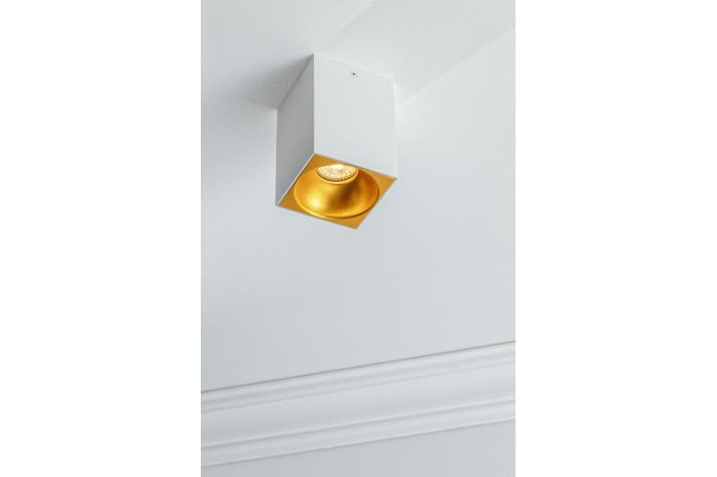 Decor Luminaria de techo TENSA alum. 90x90x140 IP20 GU10 cuadrada blanca 1208964021
