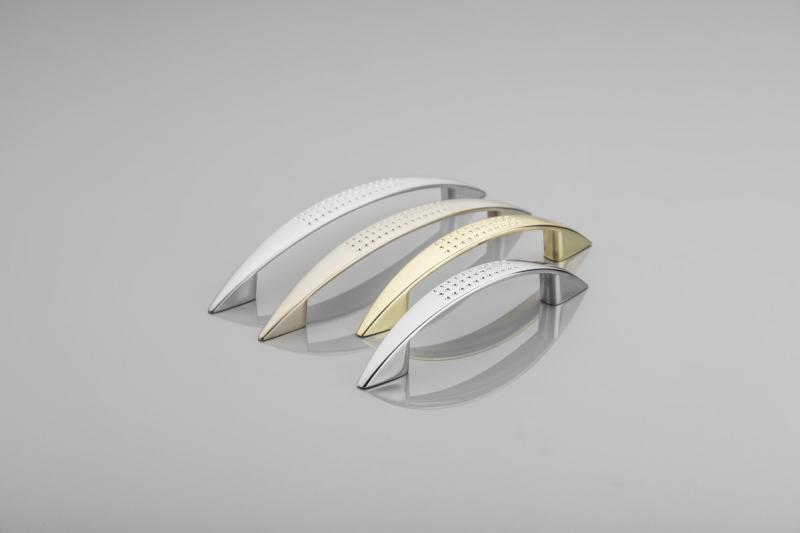 Manija de Zamak 05 C=96mm cromo 1208965725