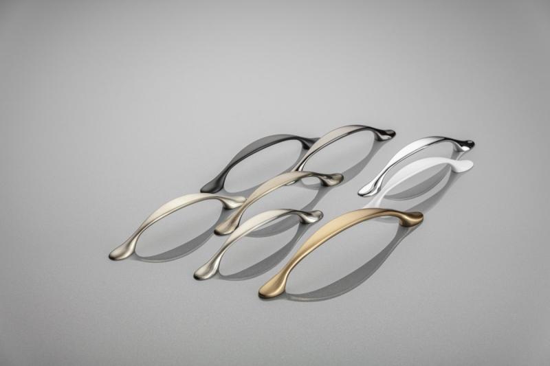 Manija de Zamak CAMAIO C=96mm acero cepillado 1208965932