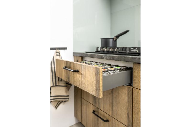 Manija de Zamak OTTO C = 128 mm negro mate 1208966177