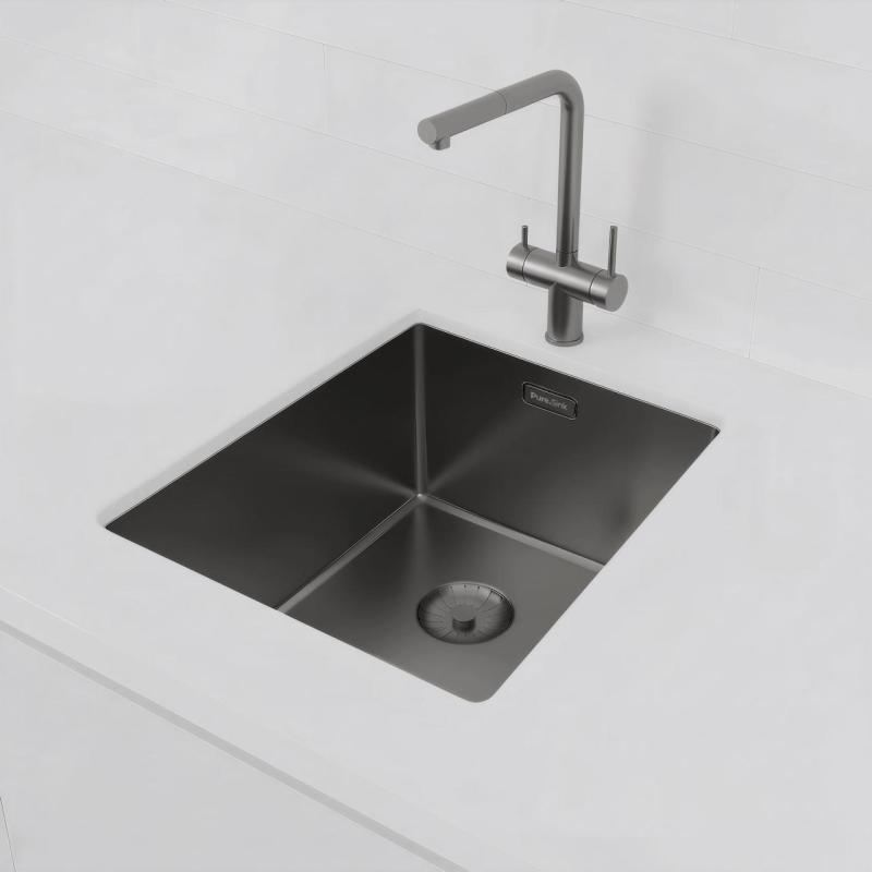 Fregadero Pure.Sink Prestige PVD gun metal 34x40 cm radio de 10 mm para instalación bajo encimera, a ras y sobre encimera PPG3440-61.