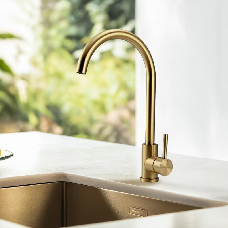 Grifo de cocina Pure.Sink Elite Steel Stream PVD en oro cepillado PS8044-60.