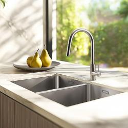 Grifo de cocina Pure.Sink Elite Steel Stream-S de acero inoxidable con caño extraíble PS8045-02