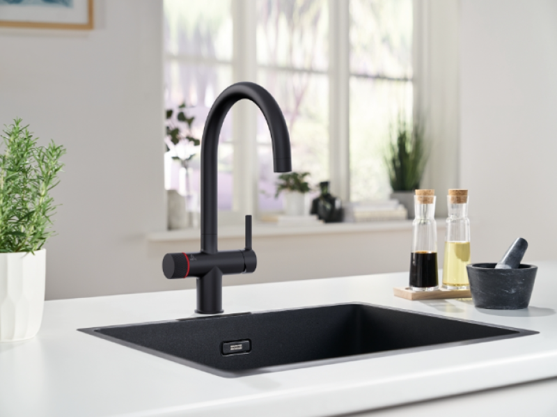 Franke Maris waterhub 4L boiler 3-1 con grifo de agua hirviendo mecánico Twist negro mate 160.0705.411