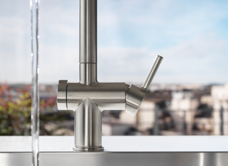 Franke Active Twist Monomando Acabado en Acero Inoxidable con Caño Extraíble y Control de Desagüe Integrado 115.0653.505