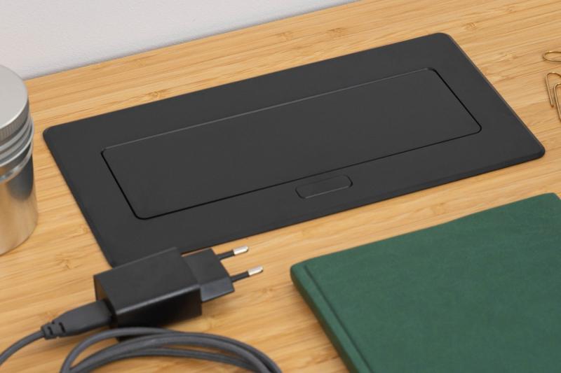 Toma de corriente extraíble SOFT