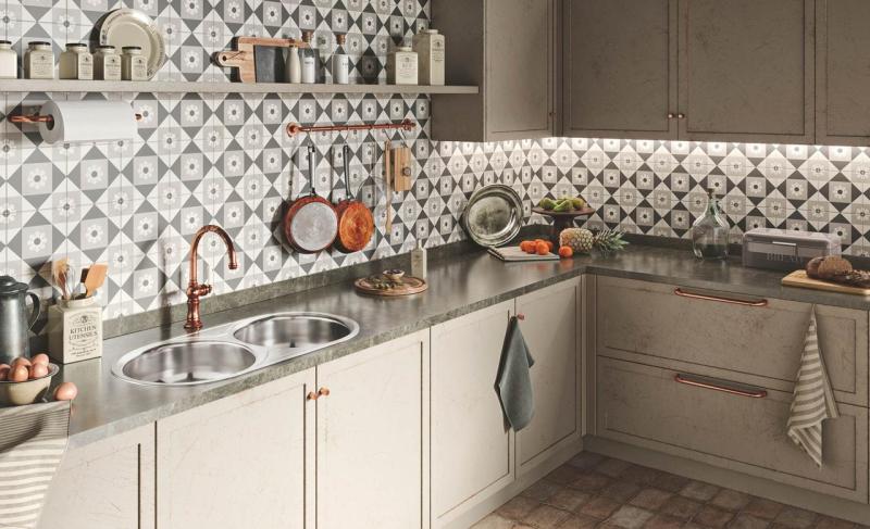 Fregadero de montaje sobre encimera Banka Galicia RVS de 835 x 440 mm con escurridor 1208970053.