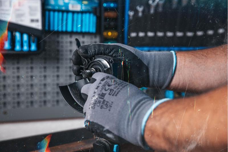 HÖGERT amoladora angular inalámbrica 125MM 18V - sin batería