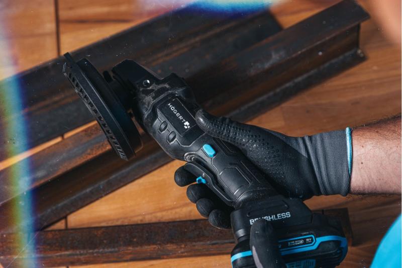 HÖGERT Amoladora angular inalámbrica con interruptor de paleta, 125MM, 18V - Set (batería, cargador, accesorios)