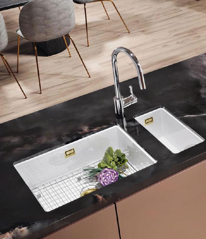 Ausmann Ceramic Ember Fregadero de cerámica blanco semi empotrado y bajo encimera 174 x 400 mm con tapón dorado 1208971501