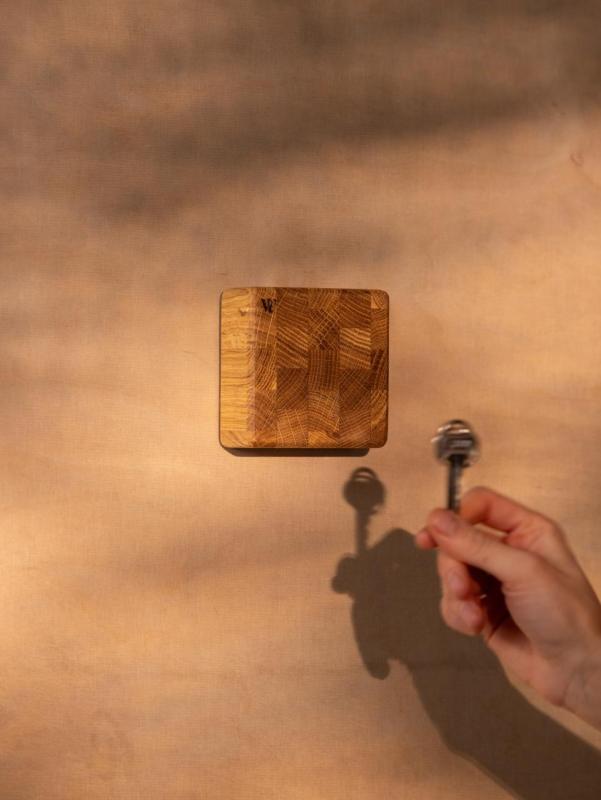 Woodsea End Grain Oak - Portallaves de Roble 9x9 cm 1208971600